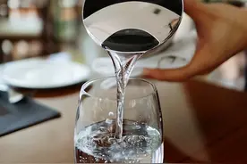 多喝热水的正确打开方式，这几点要注意图片