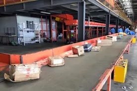 快递放小区门口后遗失，谁担责？专家解析疫情期间快递纠纷图片