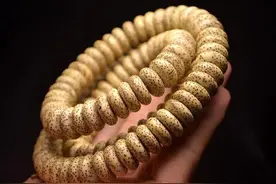 最难盘玩的星月菩提，难盘到让人抓狂，但是包浆后，是真的好看图片