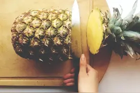 为什么吃菠萝嘴发麻？因为菠萝蛋白酶，没想到好处那么多啊图片