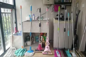 为什么刚拖完的地，总是有“水渍”？80后阿姨支招：干净不留痕图片