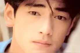 金城武情史，情迷杨采妮，情失陈慧琳，他为什么现在还单身？图片