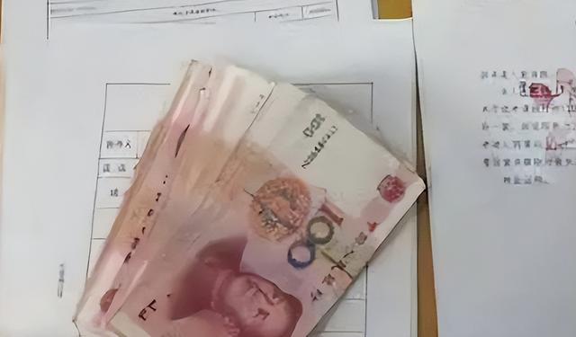 70岁大爷去嫖娼，失足女无奈只能苦苦哀求：大爷，求你做个人吧！
