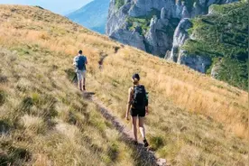 有人讨厌你，记住这三句话，你就赢了图片