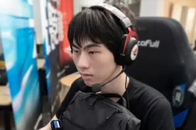 冷少替补，BLG对阵WBG！RNG与TES上演最强全华班对决图片