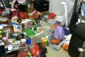 大学生的宿舍有多脏？用过的姨妈巾丢进柜子里，直接突破你的底线图片