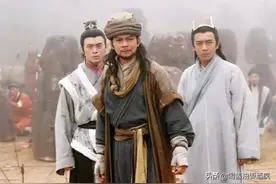 《天龙八部》后传：萧峰未死，段誉被废，慕容复重出江湖图片