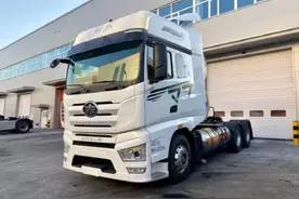 2022年的12款国产高端重卡！解放鹰途|重汽黄河|红岩杰狮等 谁最火图片