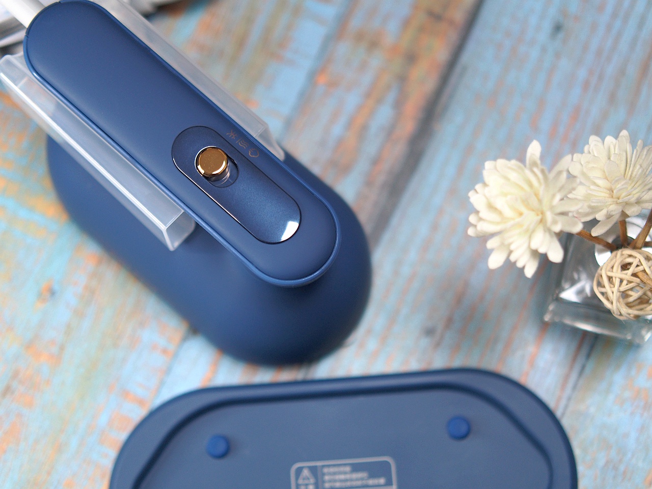 减轻衣物烫熨的工作量 你需要一台好用的电熨斗