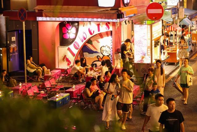 贵阳太平路，越夜越精彩！