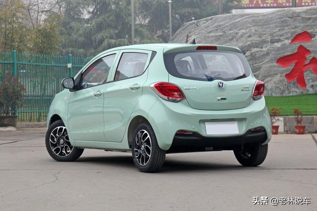 续航超300km，才4.98万，奔奔E-Star能撬动宏光MINIEV的墙角吗？