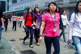东莞往事：我在大型电子厂打工，目睹年轻女孩的情爱沉浮图片