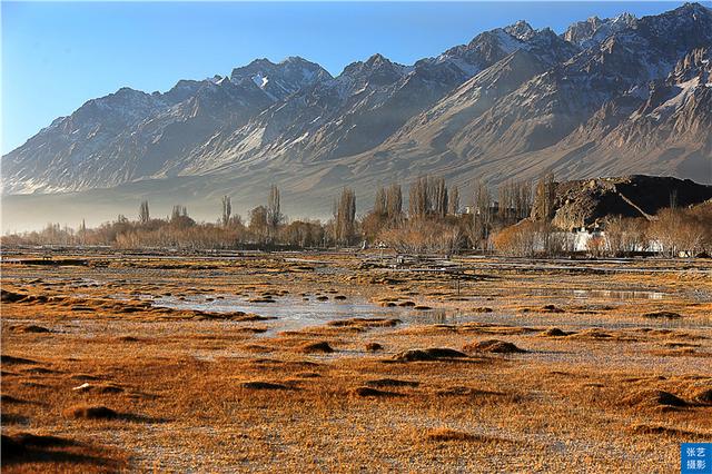 南疆高原天堂，古丝绸之路的历史见证，神奇的大漠如梦幻一般