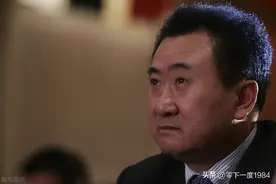 曾经霸气向“首富”王健林要五个亿的年轻县长，如今怎么样了？图片