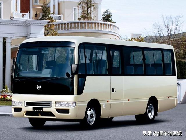 新车 | 丰田“考斯特”/宇通T7同级 17-23座 3.0T动力 曝红旗中巴谍照