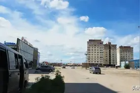 蒙古国最东端是东方省，首府乔巴山市是第四大城市，离满洲里不远图片