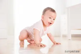 “寒从脚底生”孩子到底能不能光小脚？光脚3大好处，家长早知道图片