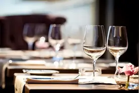 随礼的“规矩”你知道多少？关系再好，随礼时都要记住这几条“规矩”！图片