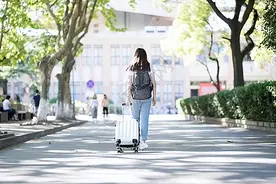 一位父亲写给985高校研究生女儿的信！这样的爸爸值得上热搜图片