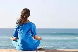 打坐的标准姿势是什么？打坐时一定要做到标准姿势吗？图片