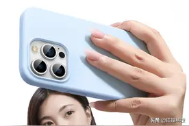 离谱！沙雕网友整理的苍蝇绿 iPhone13 最佳搭档，第三个太骚了图片
