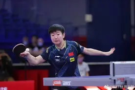 祝贺！王曼昱夺取世乒赛女单冠军！4面五星红旗同时在休斯敦升起图片