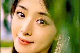 「张含韵」娉婷袅袅思量飘图片