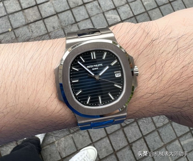 ��е��������·�ࣿ�����ֱ�Ʒ�Ƶķ��ò����ж��