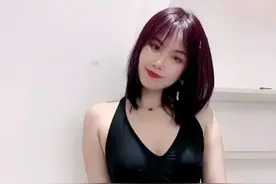 穿泳衣的女孩，永远18岁图片