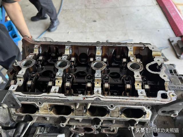 大众途观烧机油，德国工程师的设计缺陷由我们中国工匠来解决
