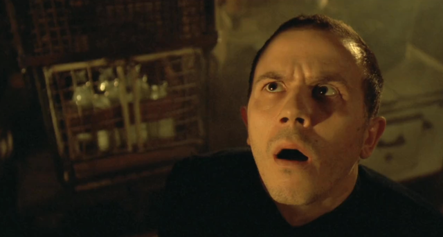 刚解封就冲上9.2！封闭管理20年，吃着狗罐头，搂着军官跳脱衣舞