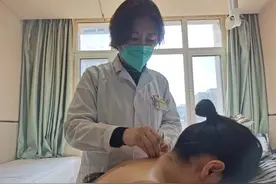 【中医特色疗法】双膝肿痛难忍 推拿针“快”图片