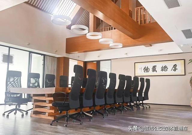 �߽���ҵ�����������Ӫ���߻����޹�˾