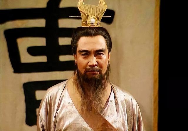 同样是《三国演义》，央视版和新版放在一起观看，可谓天差地别