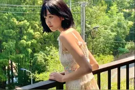 别人擦边被批无下限，她擦边被大家同情担忧，一度怀疑有心理问题图片