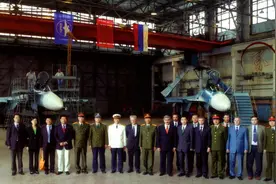 付了5亿美元，赚回100亿人民币，回顾中国购买苏-27歼击机全过程图片