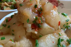 广东男子跟着媳妇回湖南娘家，晒出一日三餐，尴尬：这可咋吃？图片