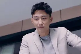 硬汉小生黄景瑜：16岁辍学当模特，3位贵人扶持成名背景不一般图片