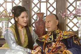 1625年，孝庄给丈夫皇太极请安，刚到门口，里面传来姐姐的娇笑声图片