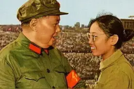 毛主席赐名的女红卫兵，成了移民美国的先锋？晚年回国作秀式道歉图片