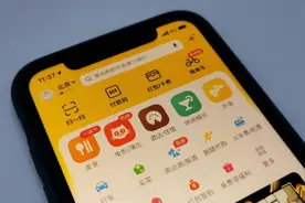 KTV被年轻人“抛弃”，隐藏的“产业”，明码标价的服务全被叫停图片