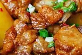 家常菜土豆烧排骨一般做法图片
