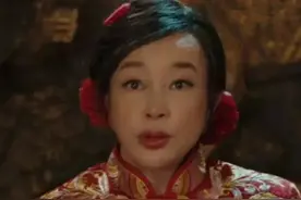 收手吧刘晓庆！已经够辣眼睛了，70岁演“少女”雷人又无脑图片