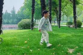 六岁小男孩100度近视清零了！近视干预成功了！图片