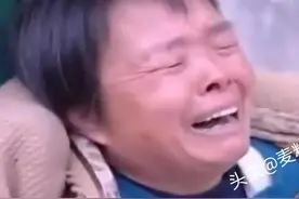 丈夫喝酒喝到瘫痪，如今，跪求妻子别走，妻子：你就放过我吧图片