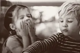 长大后“没出息”的娃，饭桌上多半有3种表现，第一种就不受待见图片