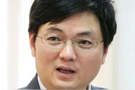 杨瑞龙：MMT理论对中国宏观经济政策制定有借鉴意义，但要关注具体国情图片