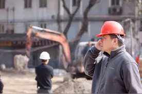 建筑工人日薪400元高工资，为何薪酬那么诱人大家依然无动于衷？图片