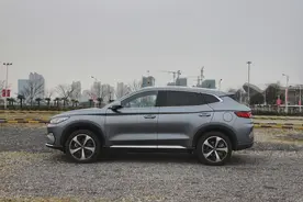 独立试驾比亚迪宋PLUS EV：它摧毁了我的评判体系图片