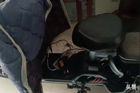 你知道吗？电动车电瓶很有可能是你充坏的图片